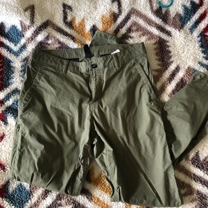 Mountain Hardwear Olive Green Pants